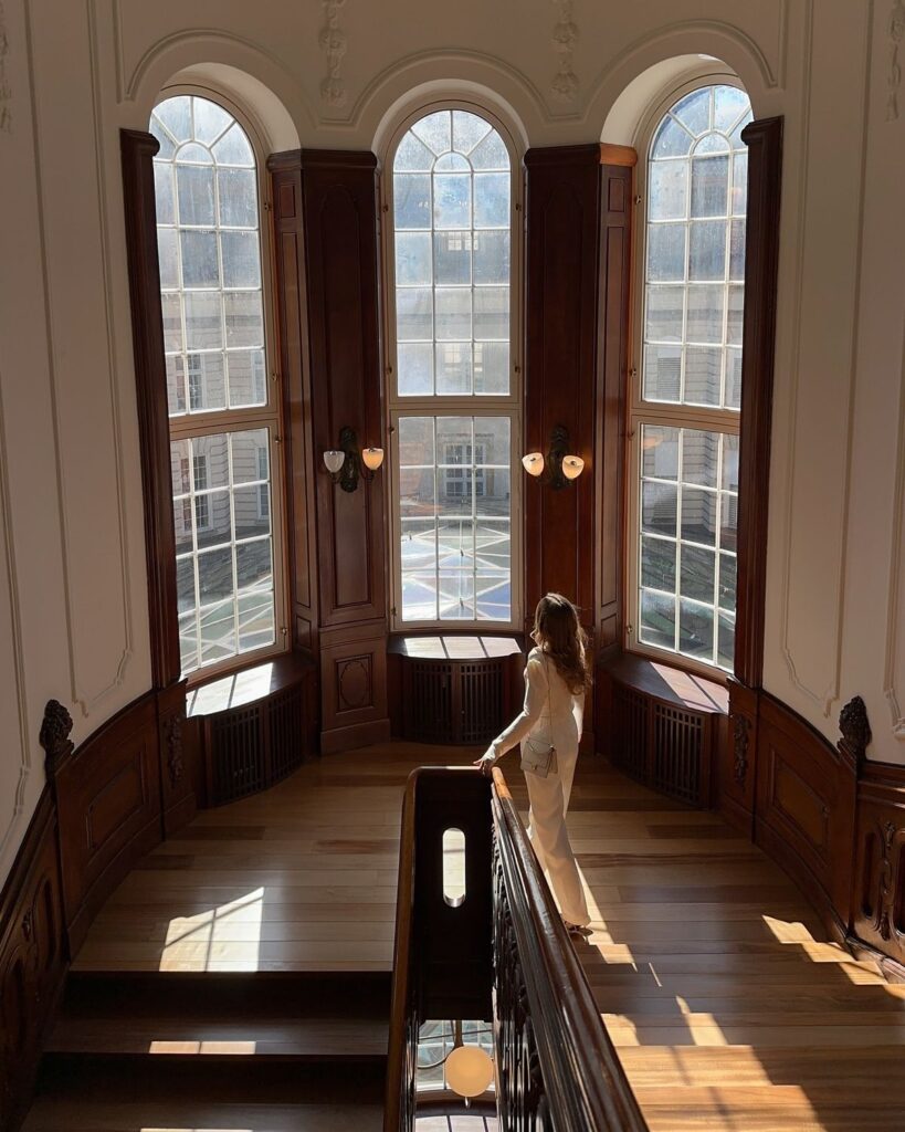 luxury staircase, luxury concierge service in DC